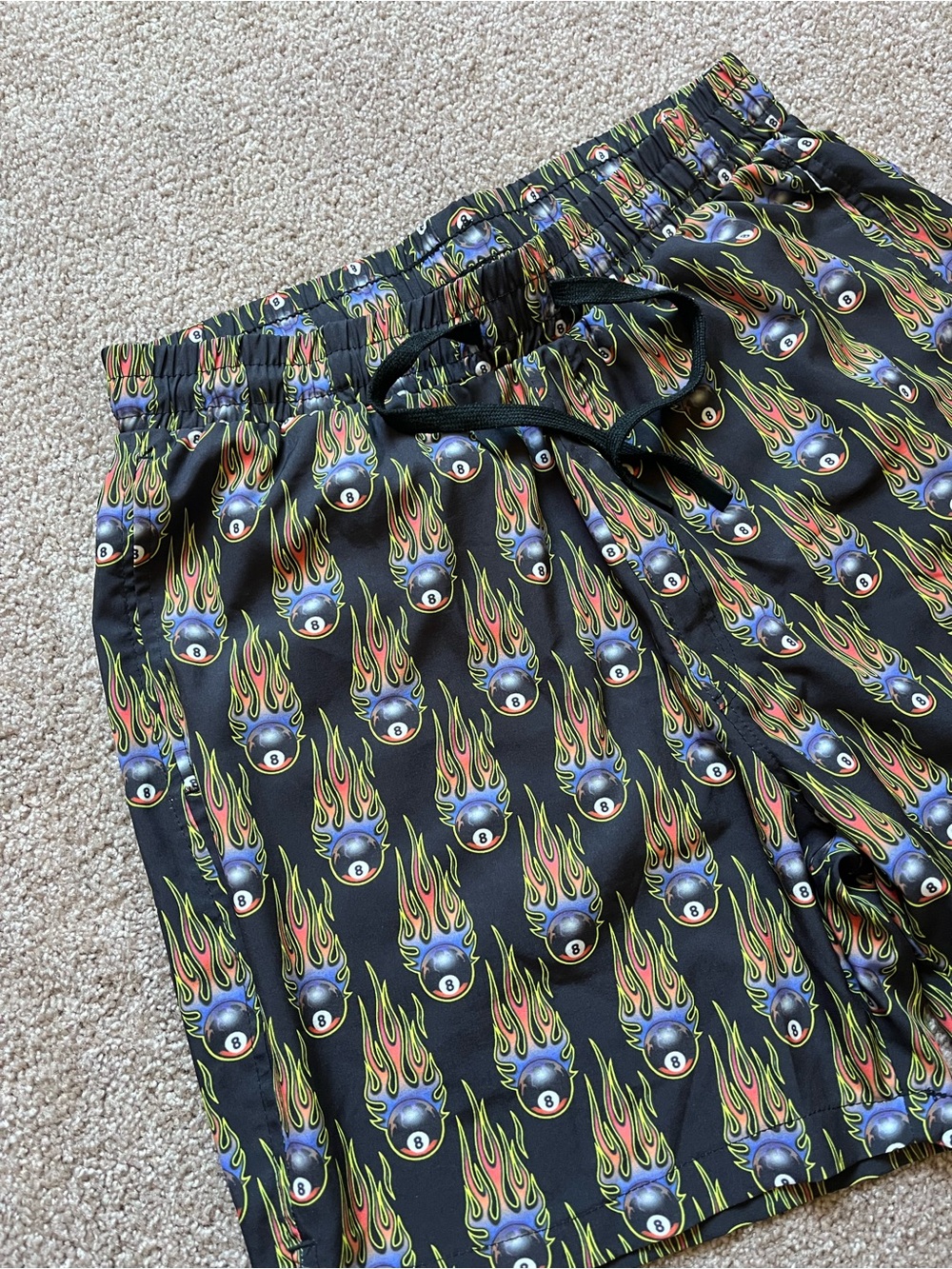 VTG 00’s / Y2K WESC Flaming 8Ball Short Cut Board Shorts - Picture 3 of 6
